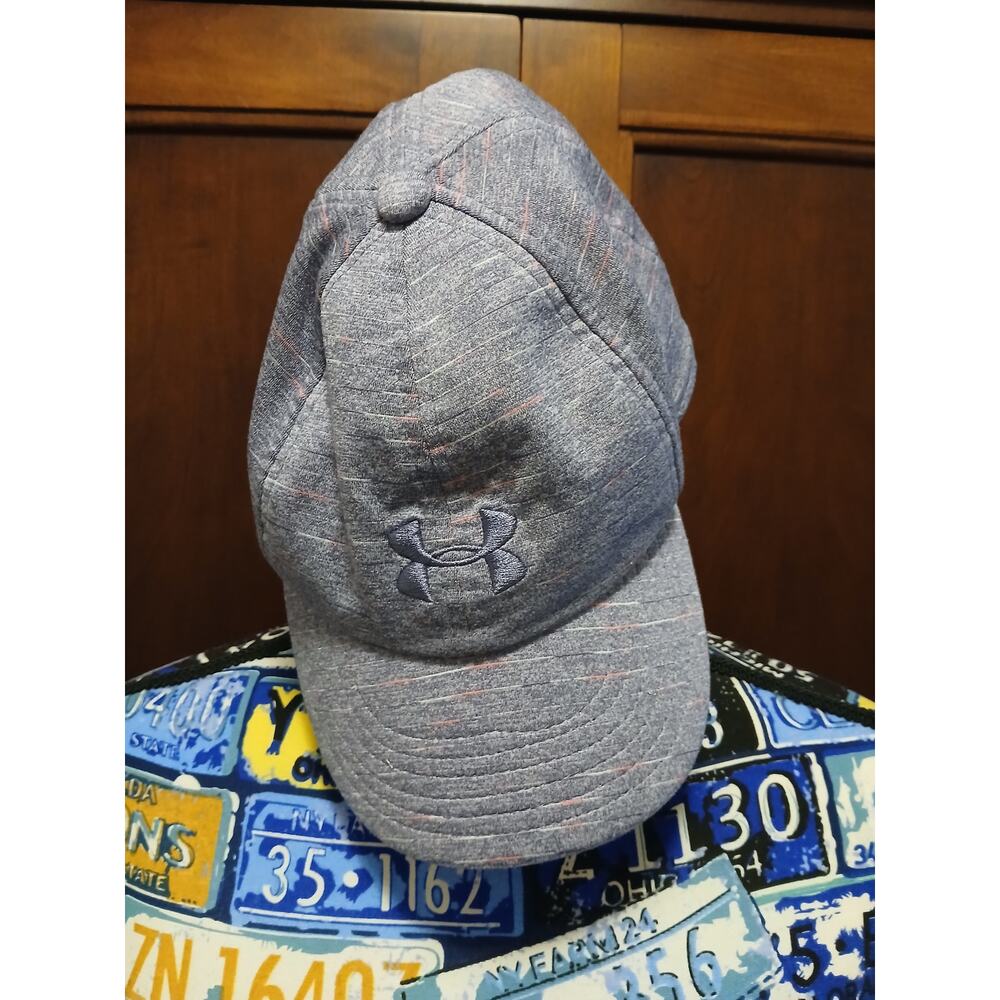 Under Armor women's grey baseball cap